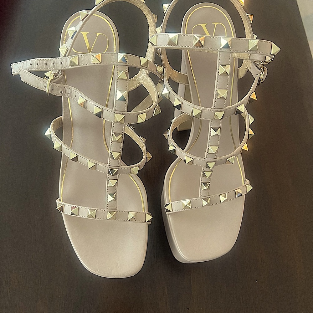 Original Brand Valentino Shoes